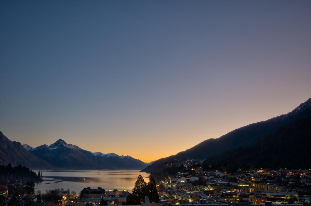 Centrally Superior Leilighet Queenstown Eksteriør bilde